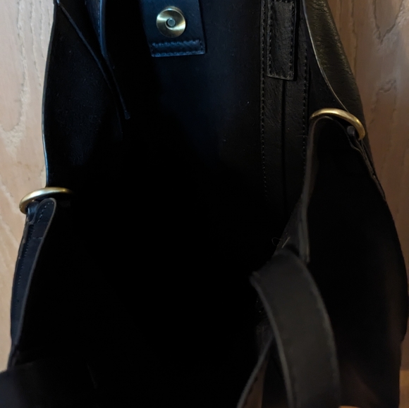 NWOT - ANTIK KRAFT Faith tote bag - Bag in a bag!.Vegan Leather Black Bags - Picture 2 of 11